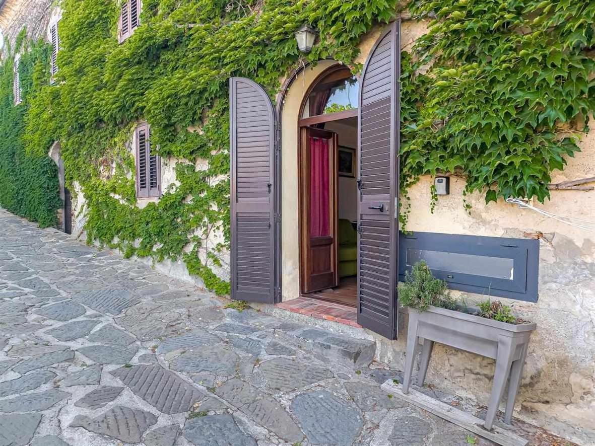 La Casina Di Rosi Vivere Nellantico Borgo Кастільйоне-делла-Пеская Екстер'єр фото