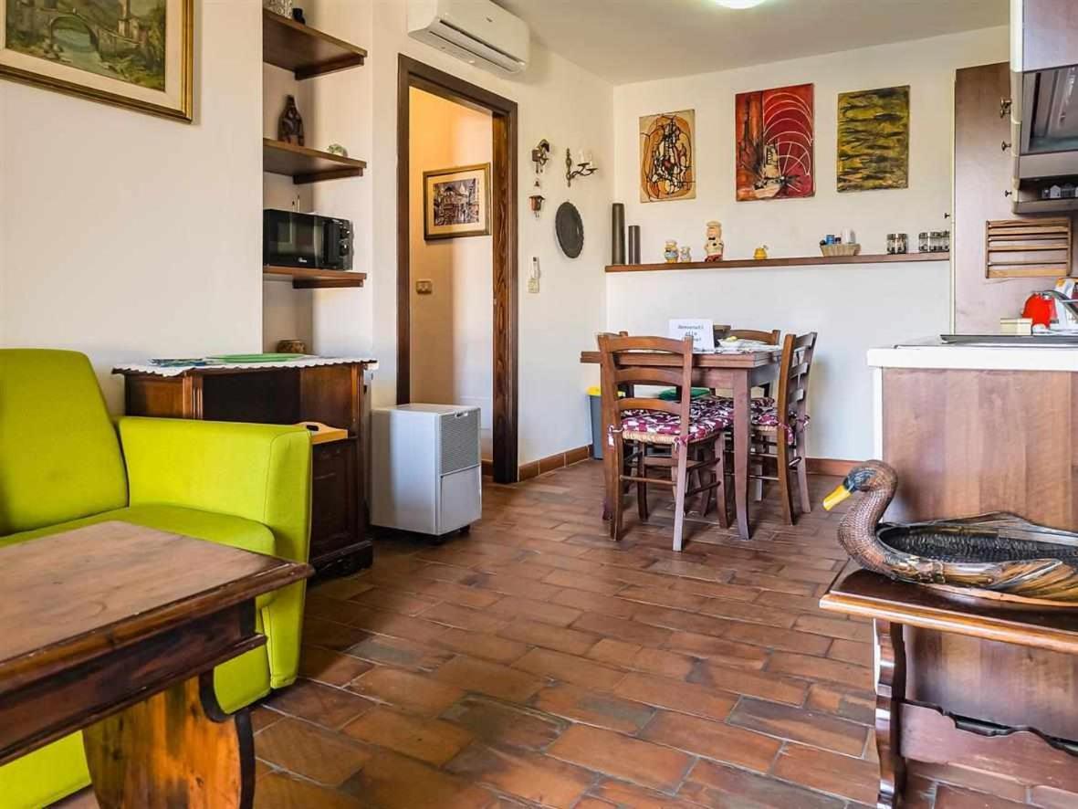 La Casina Di Rosi Vivere Nellantico Borgo Кастільйоне-делла-Пеская Екстер'єр фото